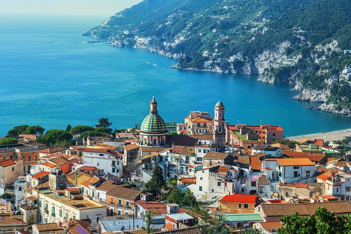 B&B Due Su Due Holiday Vietri Exterior foto